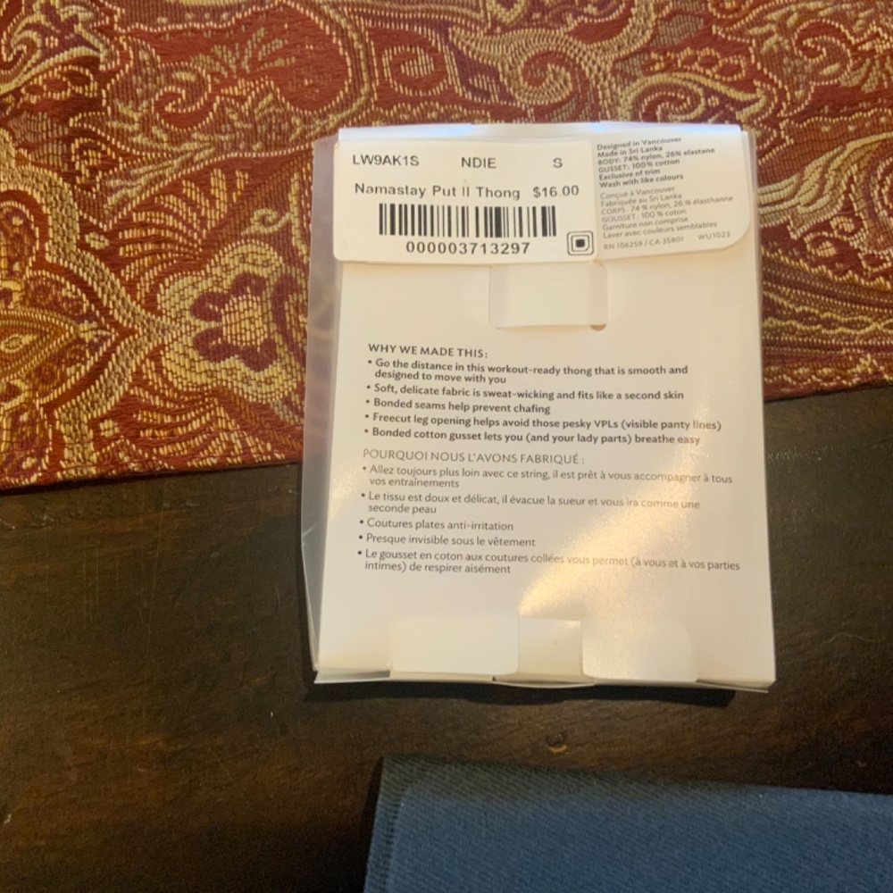 Lululemon Namastay Put II thong, size 2/4, BNIB, msrp$16 - Picture 2 of 2
